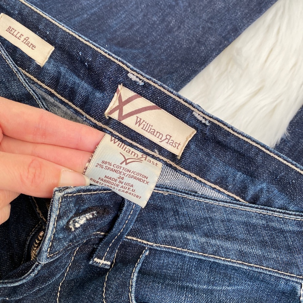 Jean - Picture 3 of 3